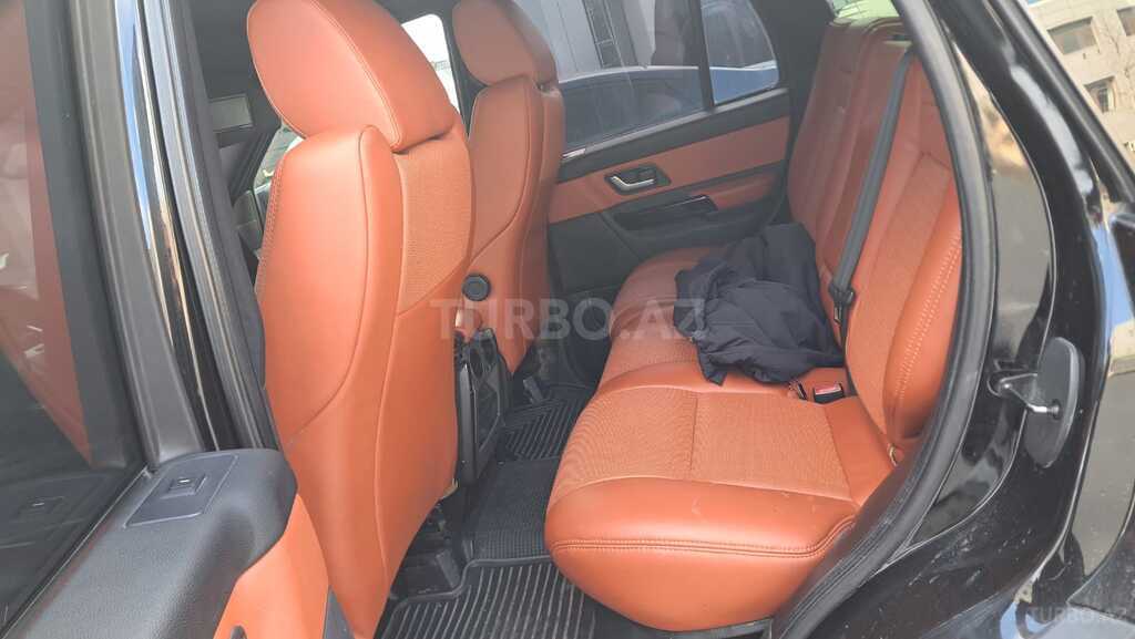 Land Rover RR Sport