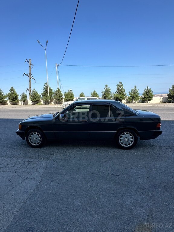 Mercedes 190