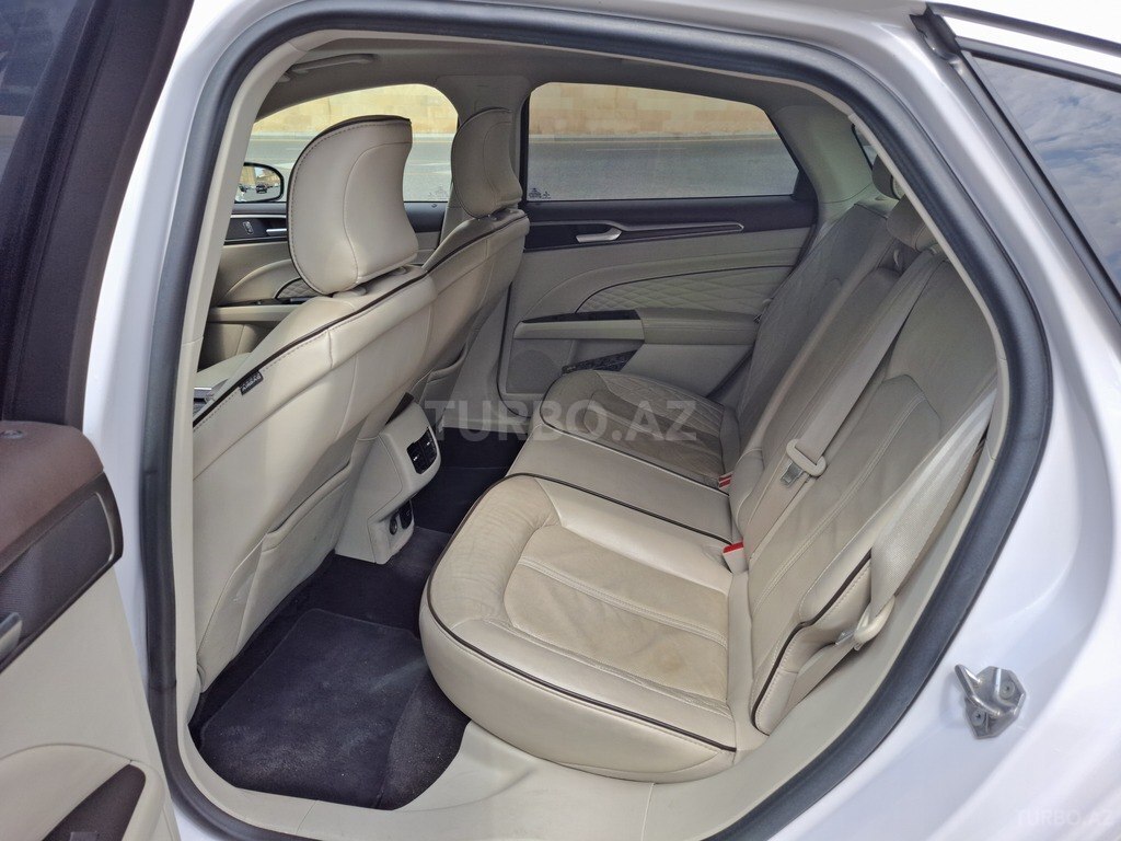 Ford Fusion (North America)