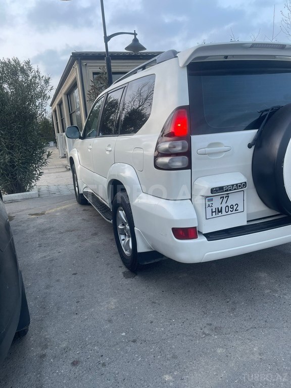 Toyota Land Cruiser Prado