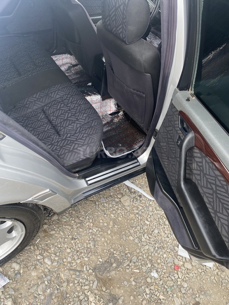 Mercedes C 180