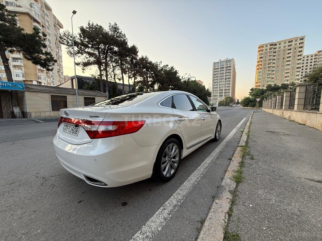 Hyundai Grandeur