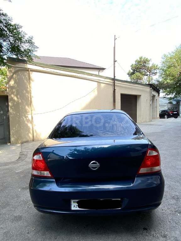 Nissan Sunny