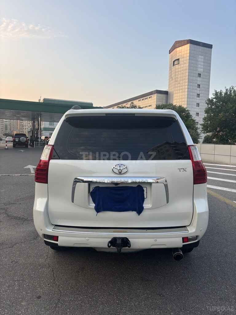 Toyota Land Cruiser Prado