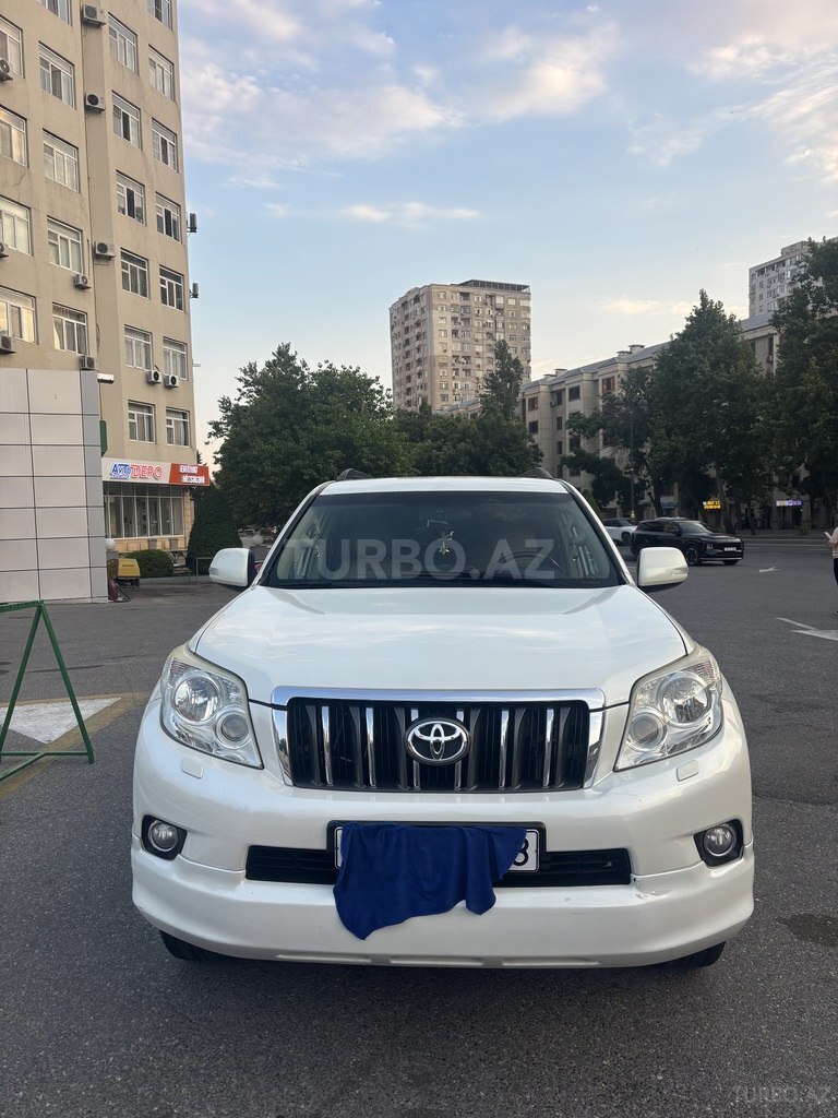 Toyota Land Cruiser Prado