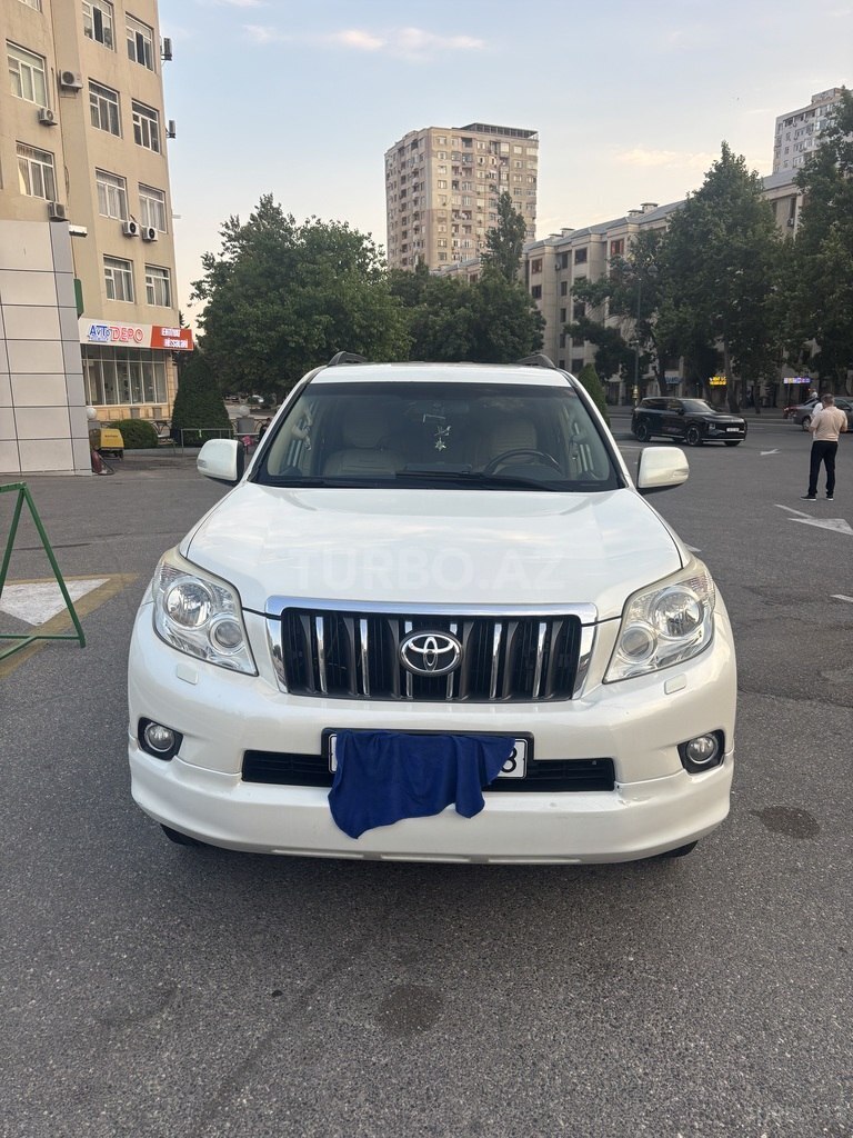 Toyota Land Cruiser Prado