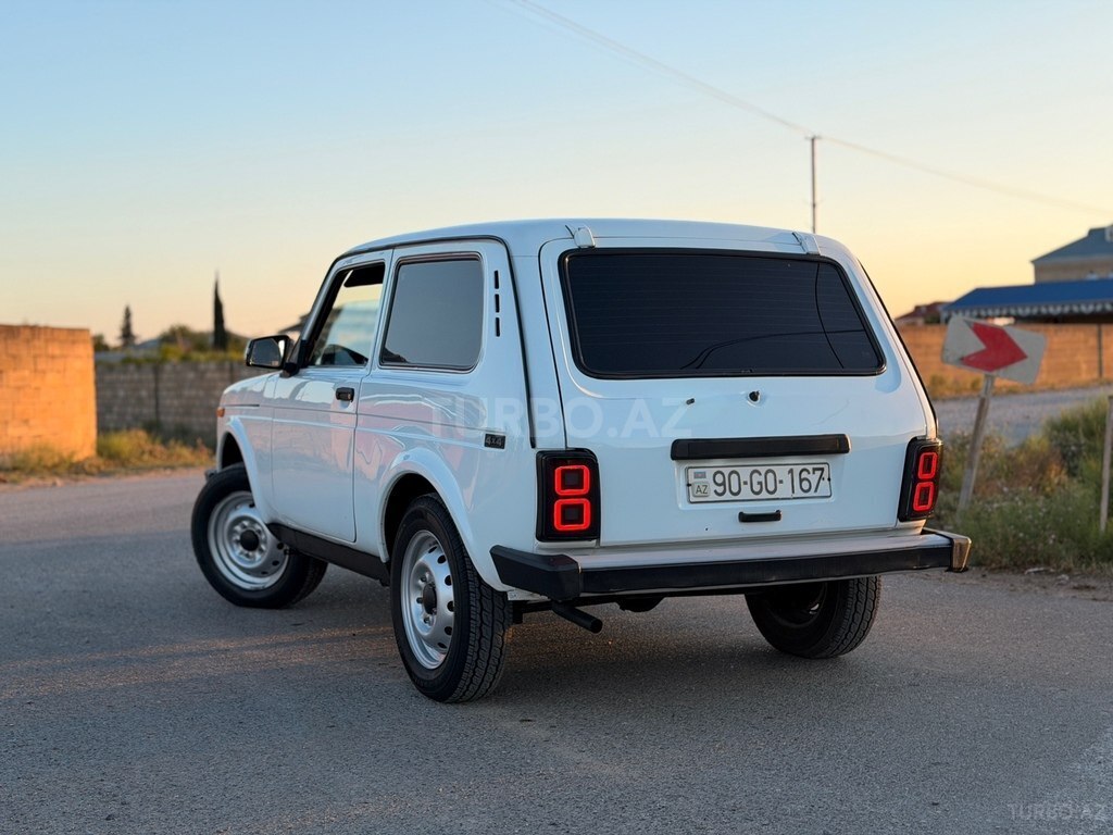 LADA (VAZ) Niva