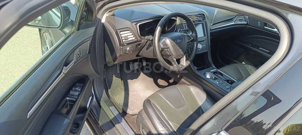 Ford Fusion (North America)