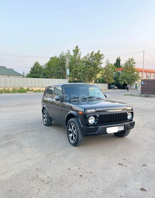 LADA (VAZ) Niva