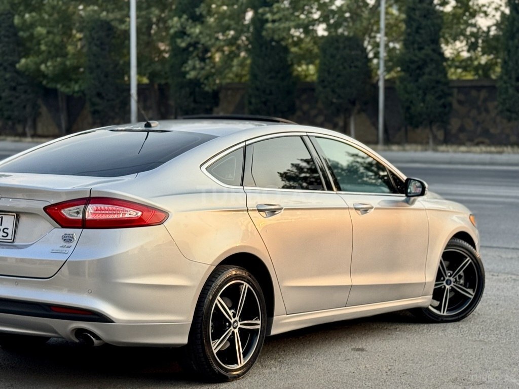 Ford Fusion (North America)