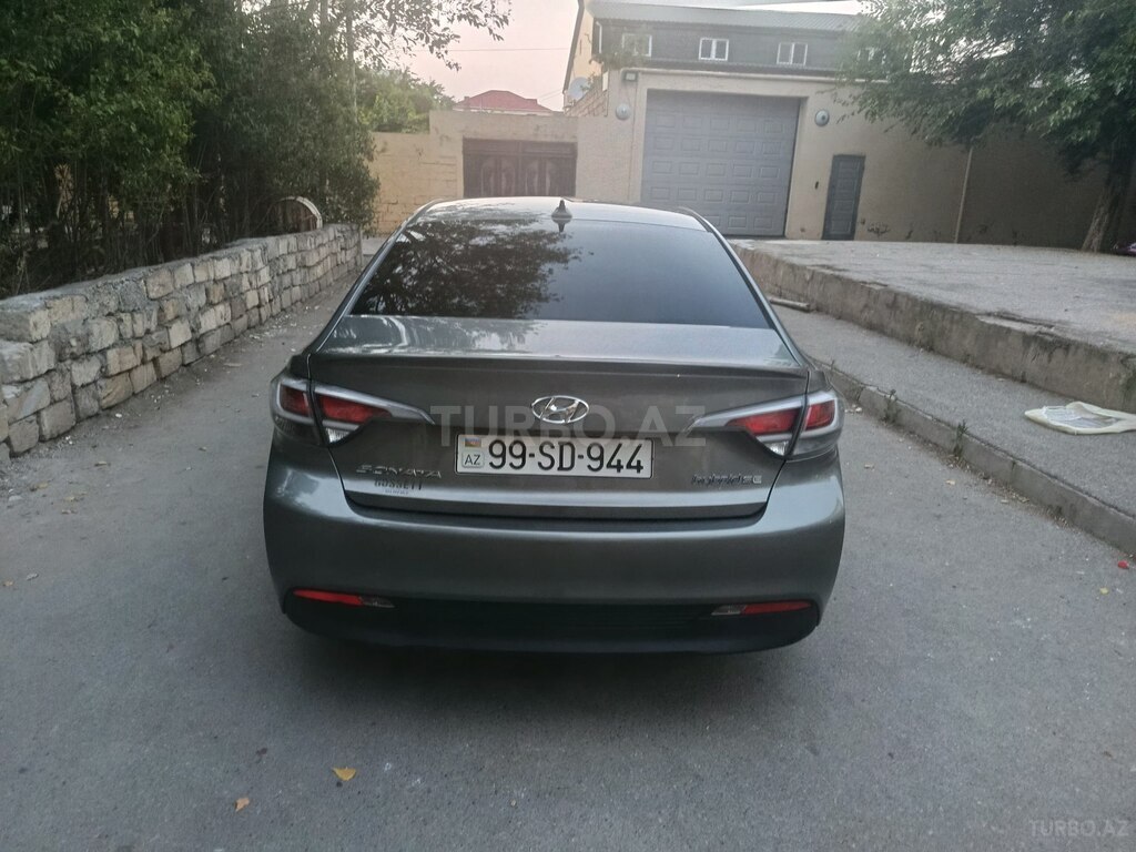 Hyundai Sonata