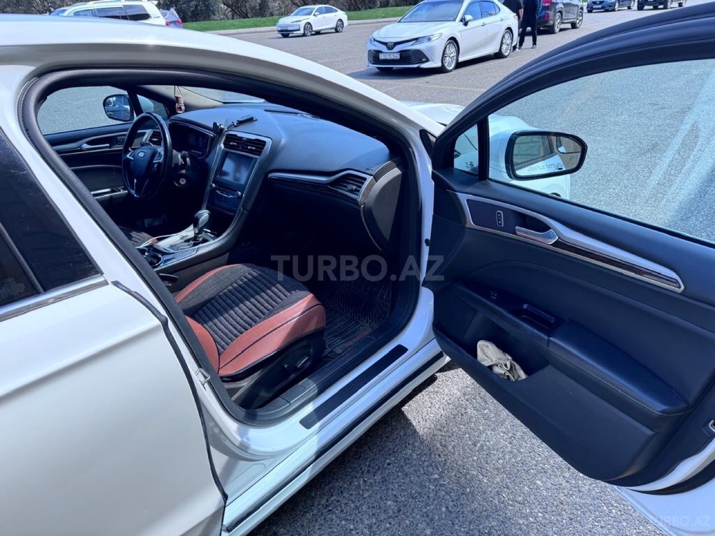 Ford Fusion (North America)