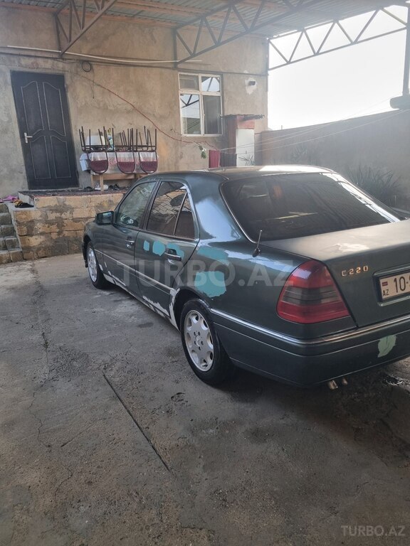 Mercedes C 220