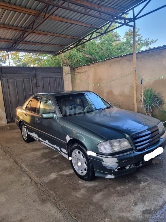 Mercedes C 220