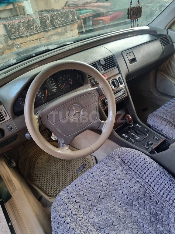 Mercedes C 220