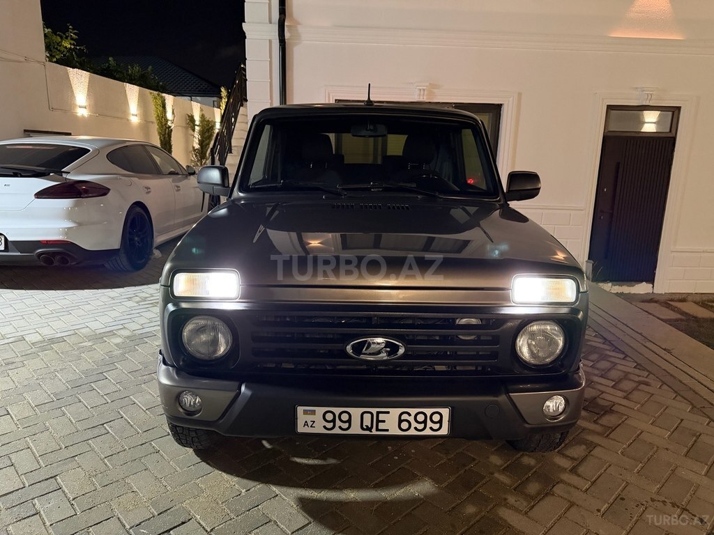 LADA (VAZ) Niva