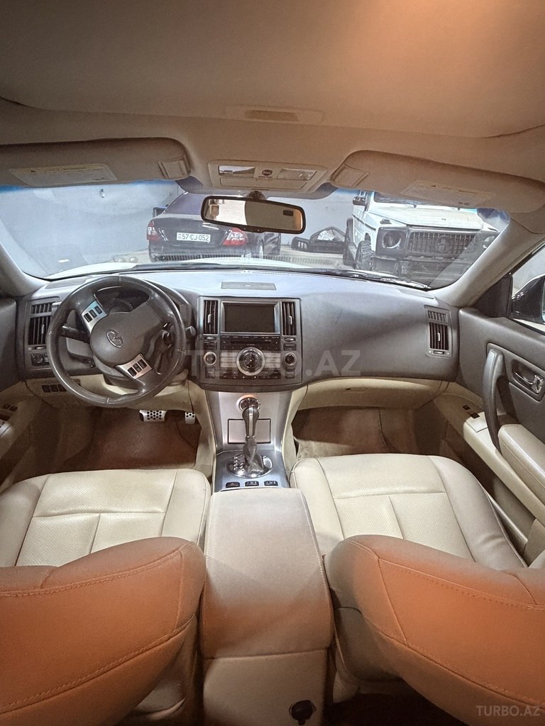 Infiniti FX35
