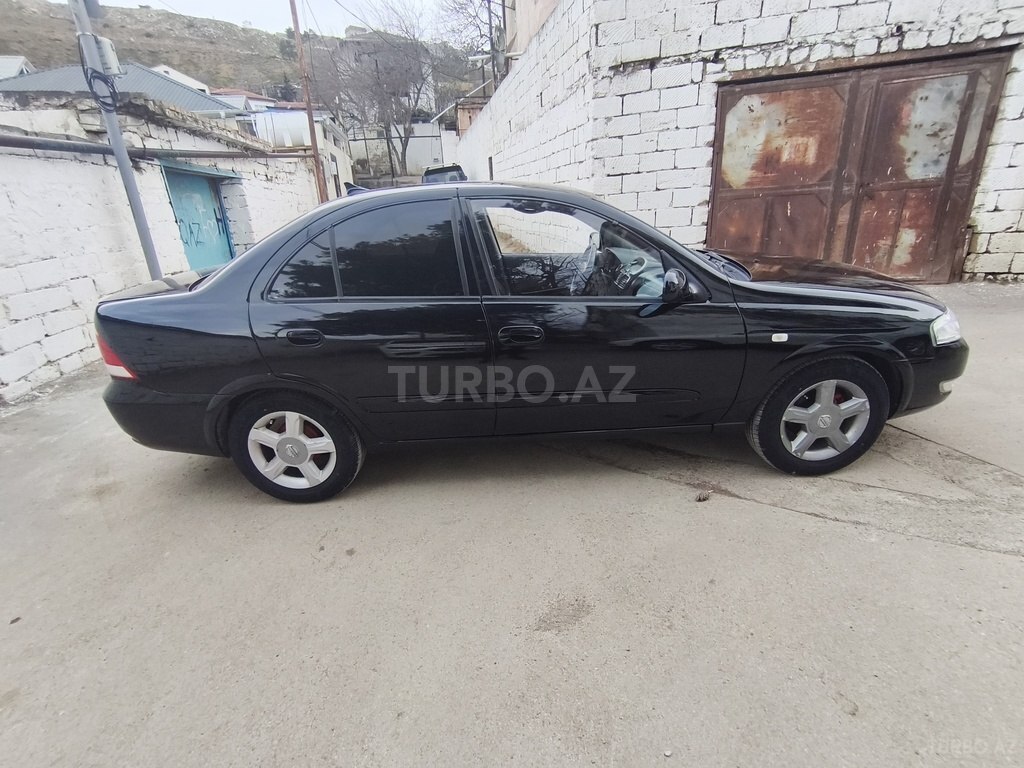 Nissan Sunny