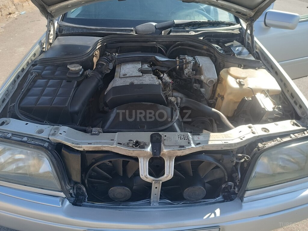 Mercedes C 220