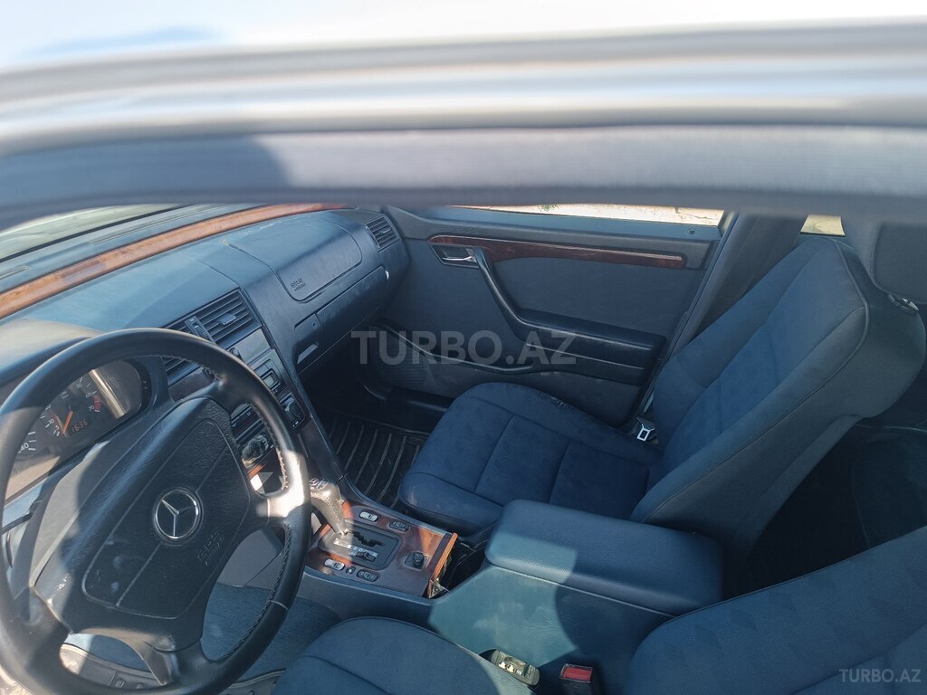 Mercedes C 220