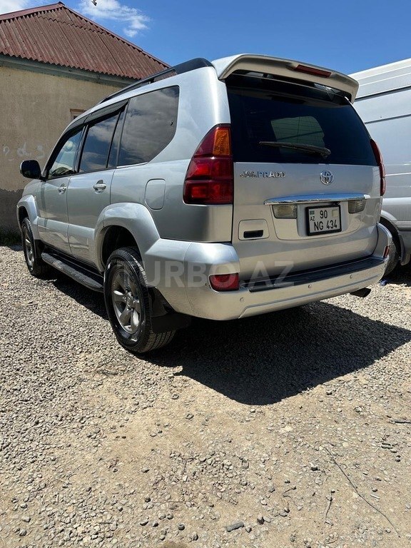 Toyota Land Cruiser Prado