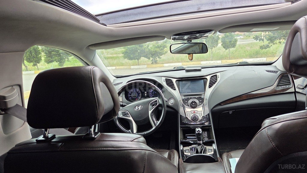 Hyundai Azera