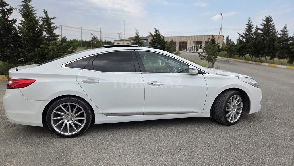 Hyundai Azera