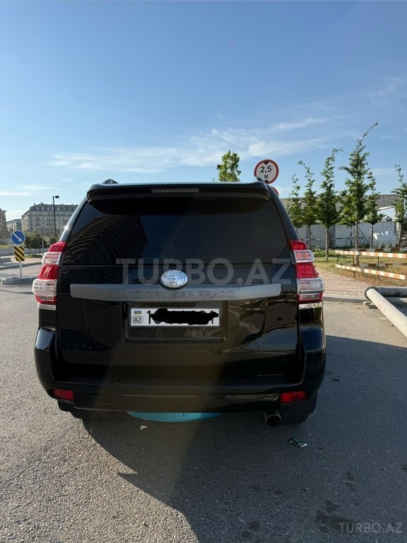 Toyota Land Cruiser Prado