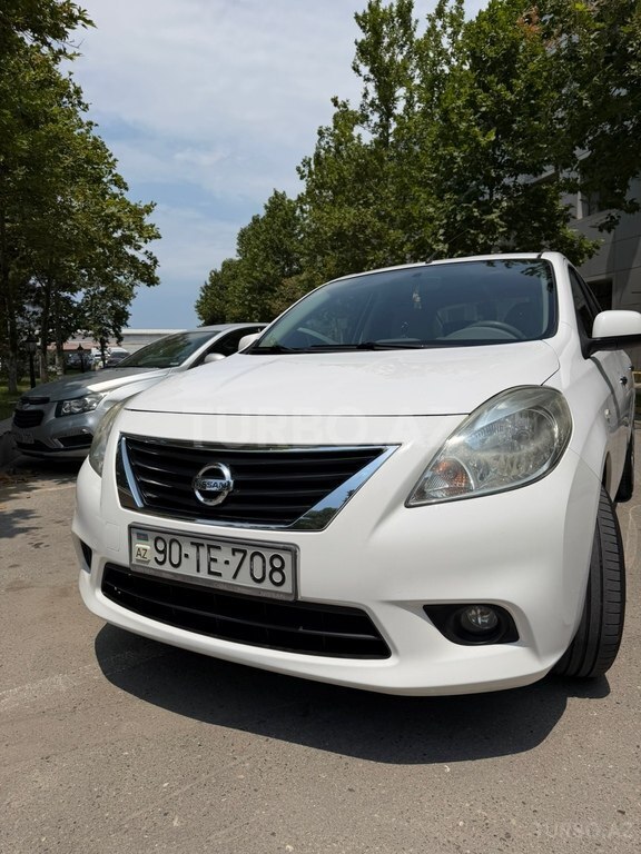 Nissan Sunny