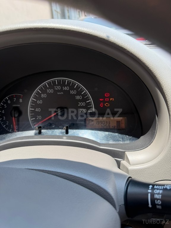 Nissan Sunny