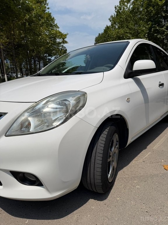 Nissan Sunny