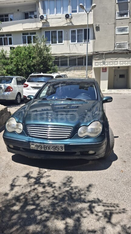 Mercedes C 220