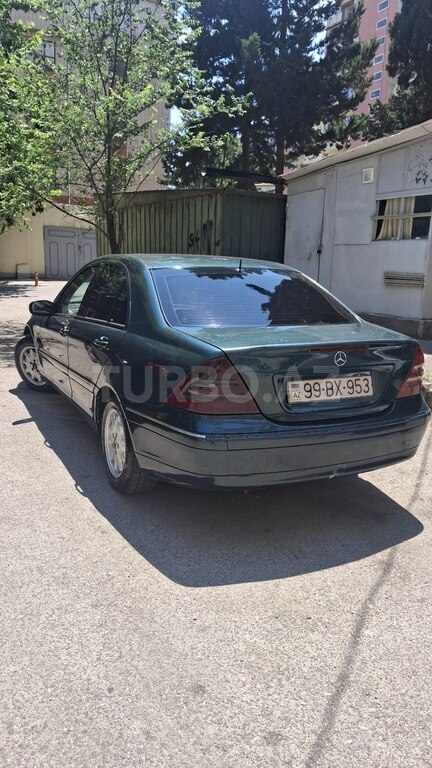 Mercedes C 220