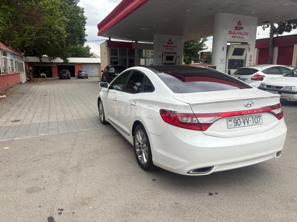 Hyundai Azera