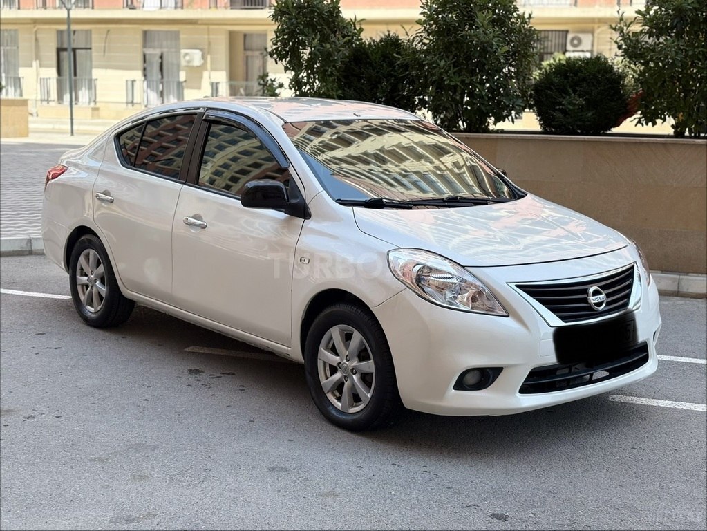 Nissan Sunny