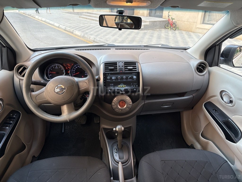 Nissan Sunny