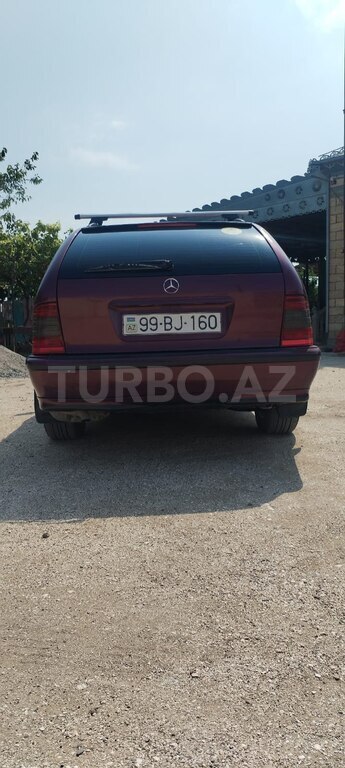 Mercedes C 180