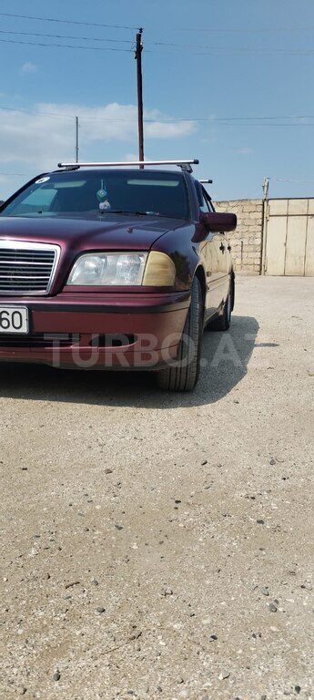 Mercedes C 180