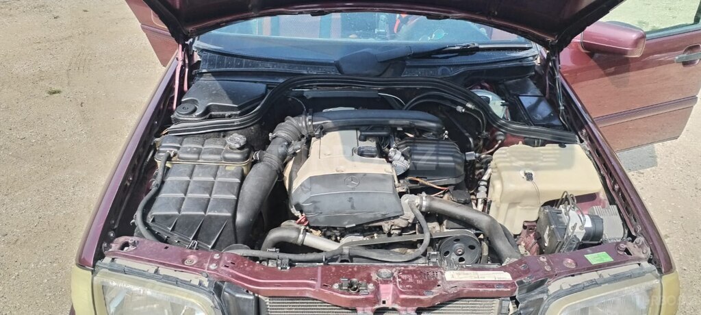 Mercedes C 180