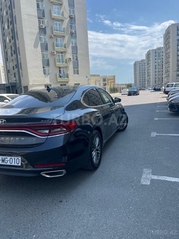 Hyundai Grandeur