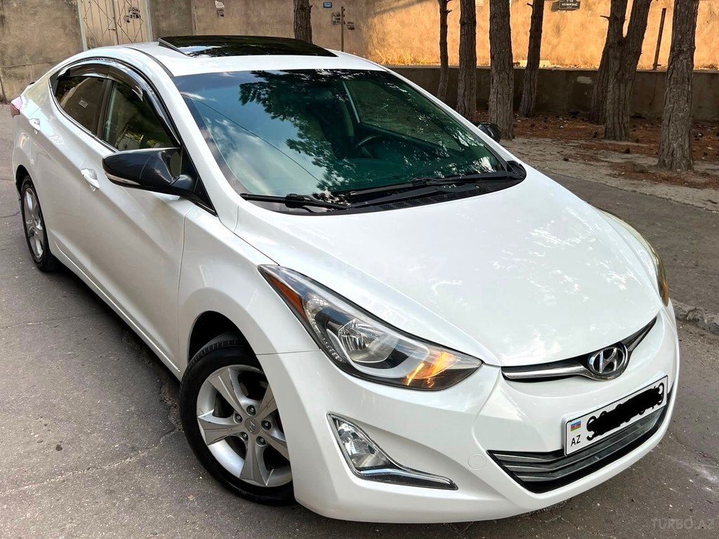 Hyundai Elantra