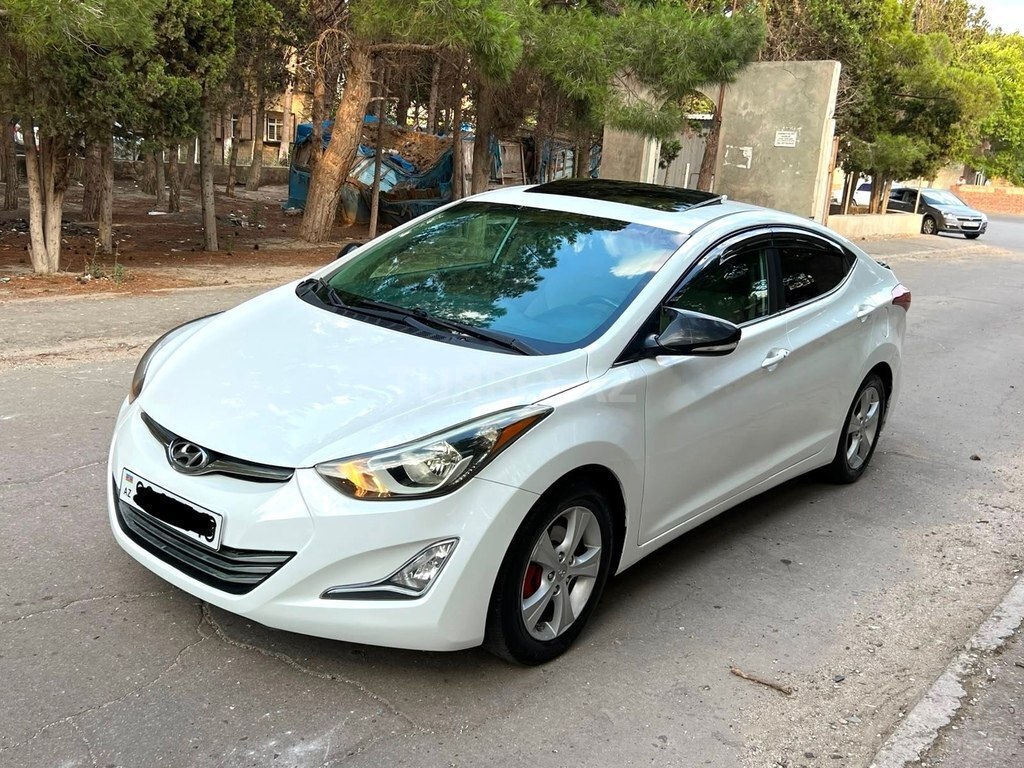 Hyundai Elantra