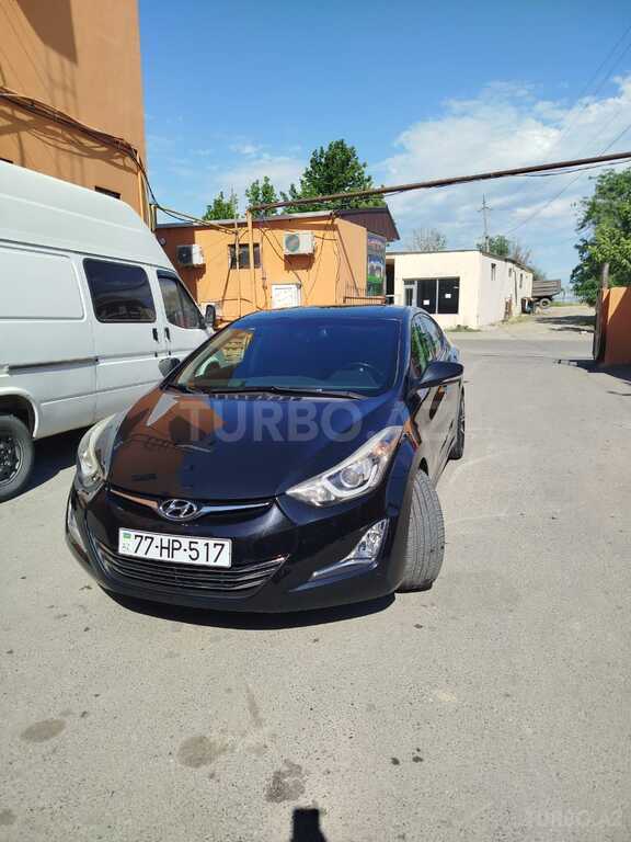 Hyundai Elantra, 1.8 L, 2013 il, 131 966 km