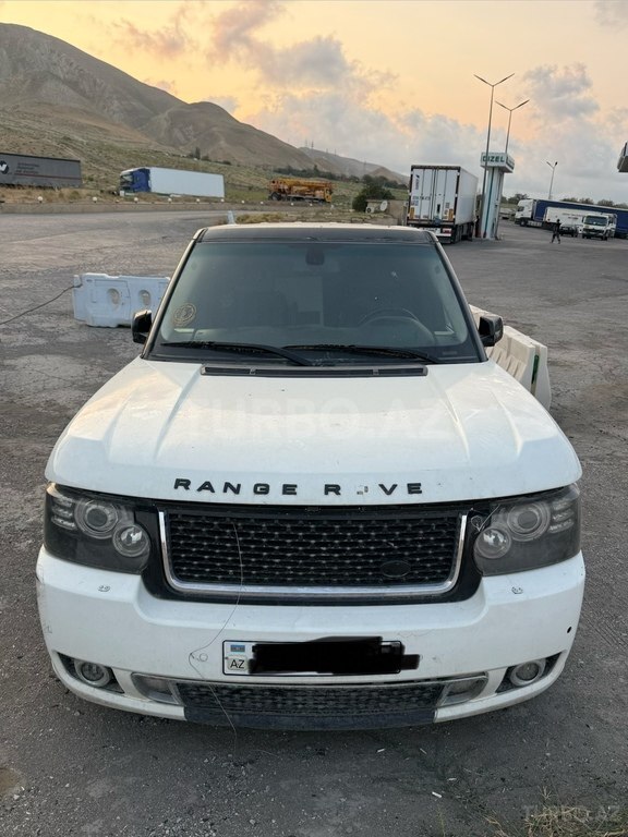 Land Rover Range Rover, 4.4 L, 2005 il, 198 000 km