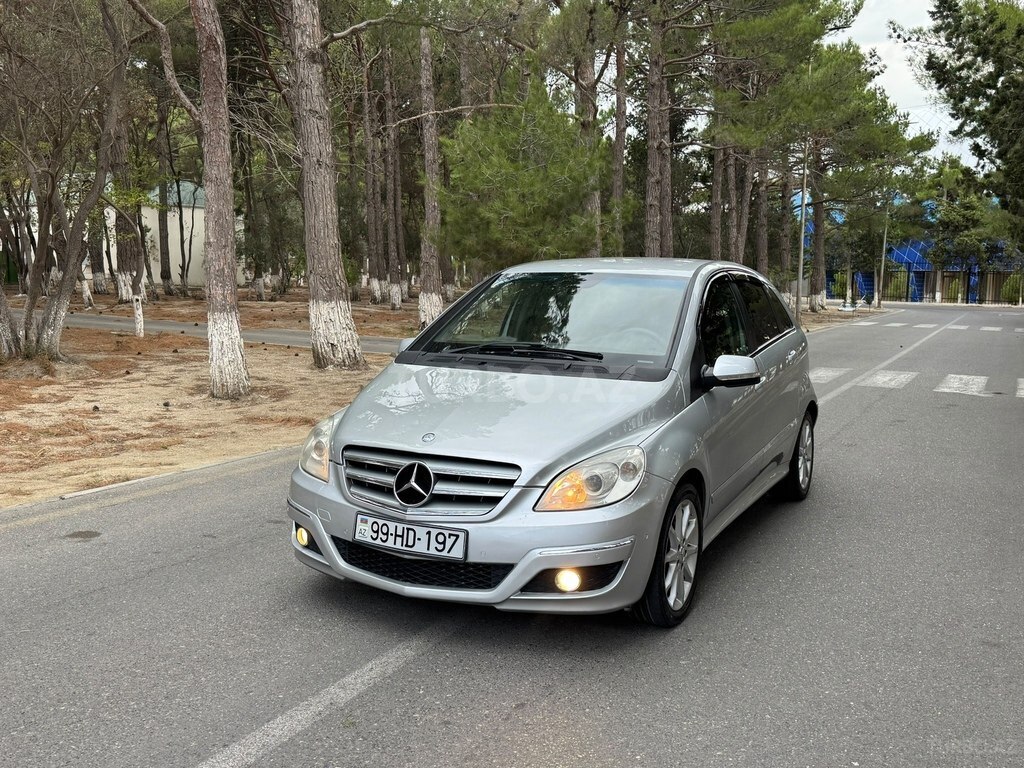 Mercedes B 170, 1.7 L, 2009 il, 229 000 km