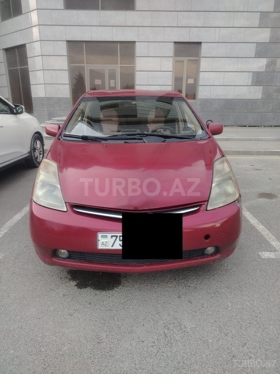 Toyota Prius, 1.5 L, 1.3 kWh, 2006 il, 518 km
