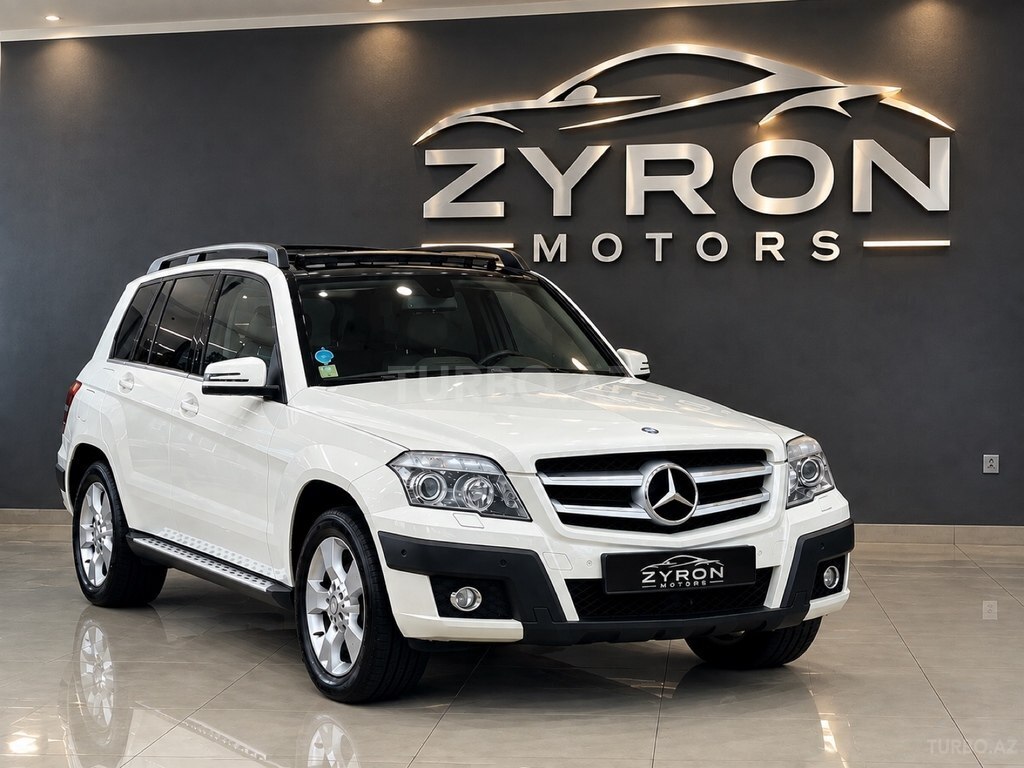 Mercedes GLK 350 4MATIC, 3.5 L, 2011 il, 131 000 km
