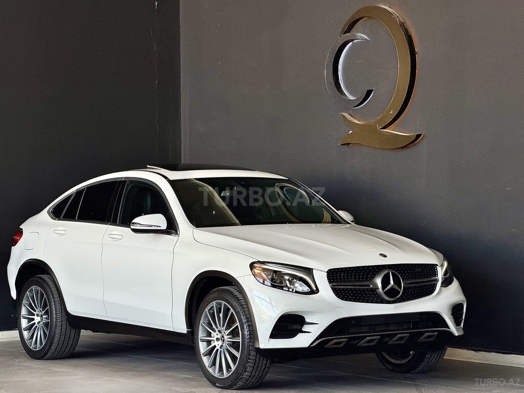 Mercedes GLC 300 4MATIC Coupe, 2.0 L, 2018 il, 45 000 km