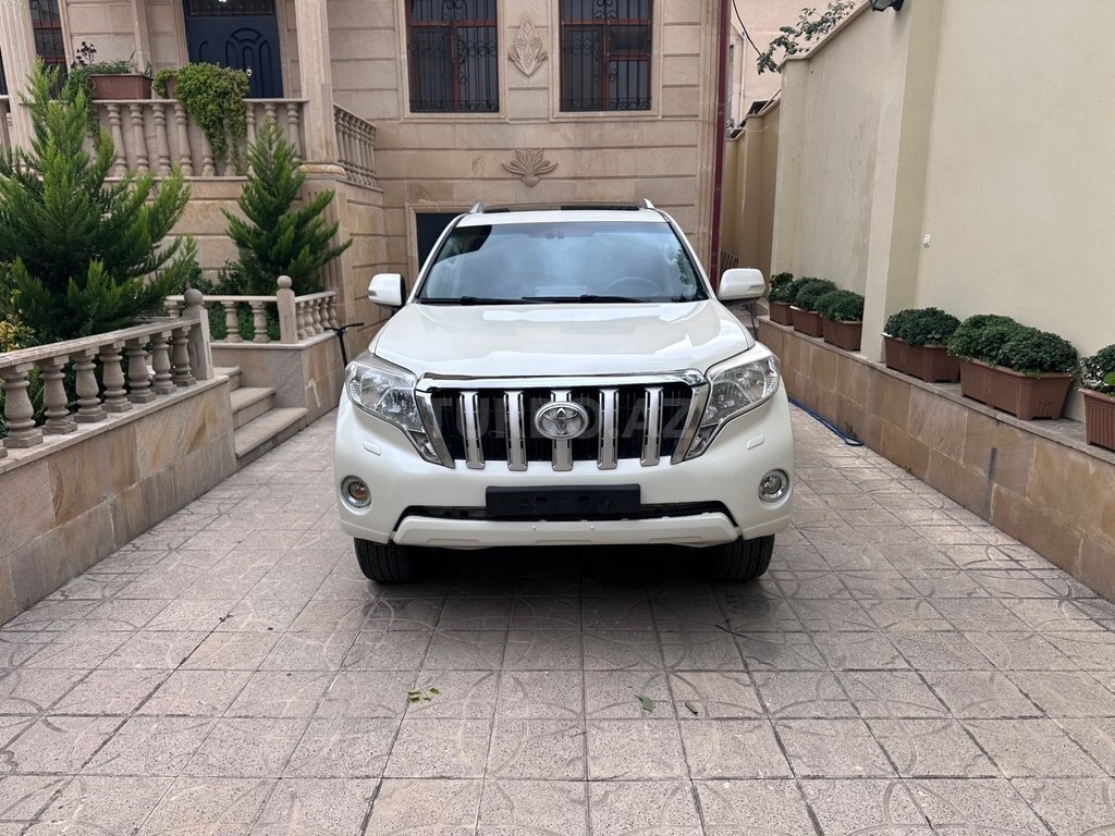 Toyota Land Cruiser Prado, 2.7 L, 2014 il, 290 000 km