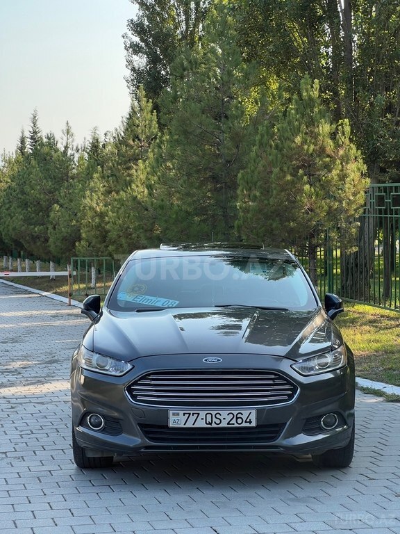 Ford Fusion (North America), 1.5 L, 2016 il, 266 000 km